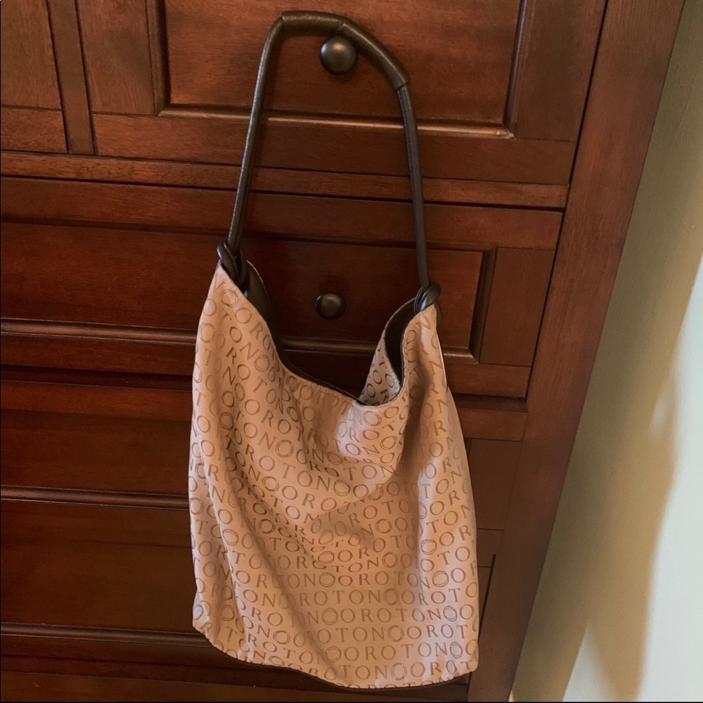 Oroton Logo Bag - Picture 3 of 3